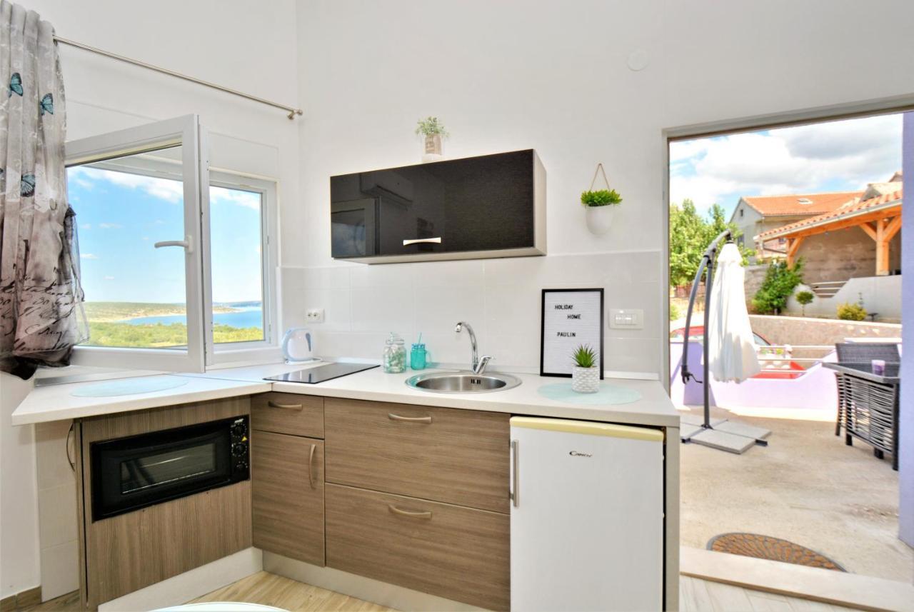 Holiday Home Paulin Обровац Экстерьер фото