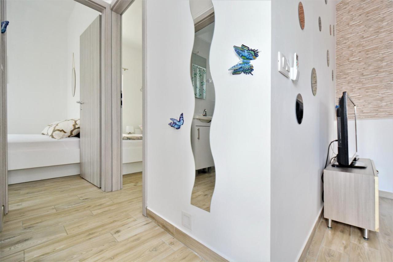 Holiday Home Paulin Обровац Экстерьер фото