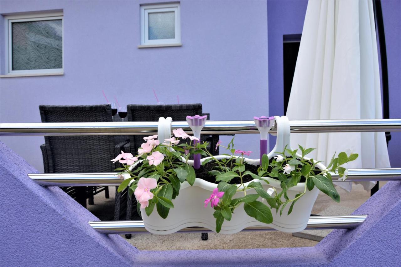 Holiday Home Paulin Обровац Экстерьер фото